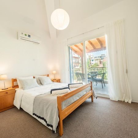 The Salnik Beach Apartment Lemesós Eksteriør bilde